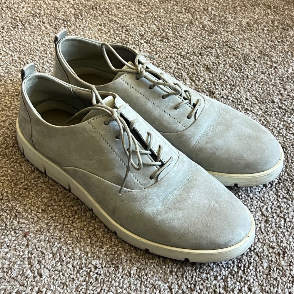 ECCO‎ Women's Light Gray Nubuck Leather Lace Up Casual Walking Shoes Size 9-9.5
